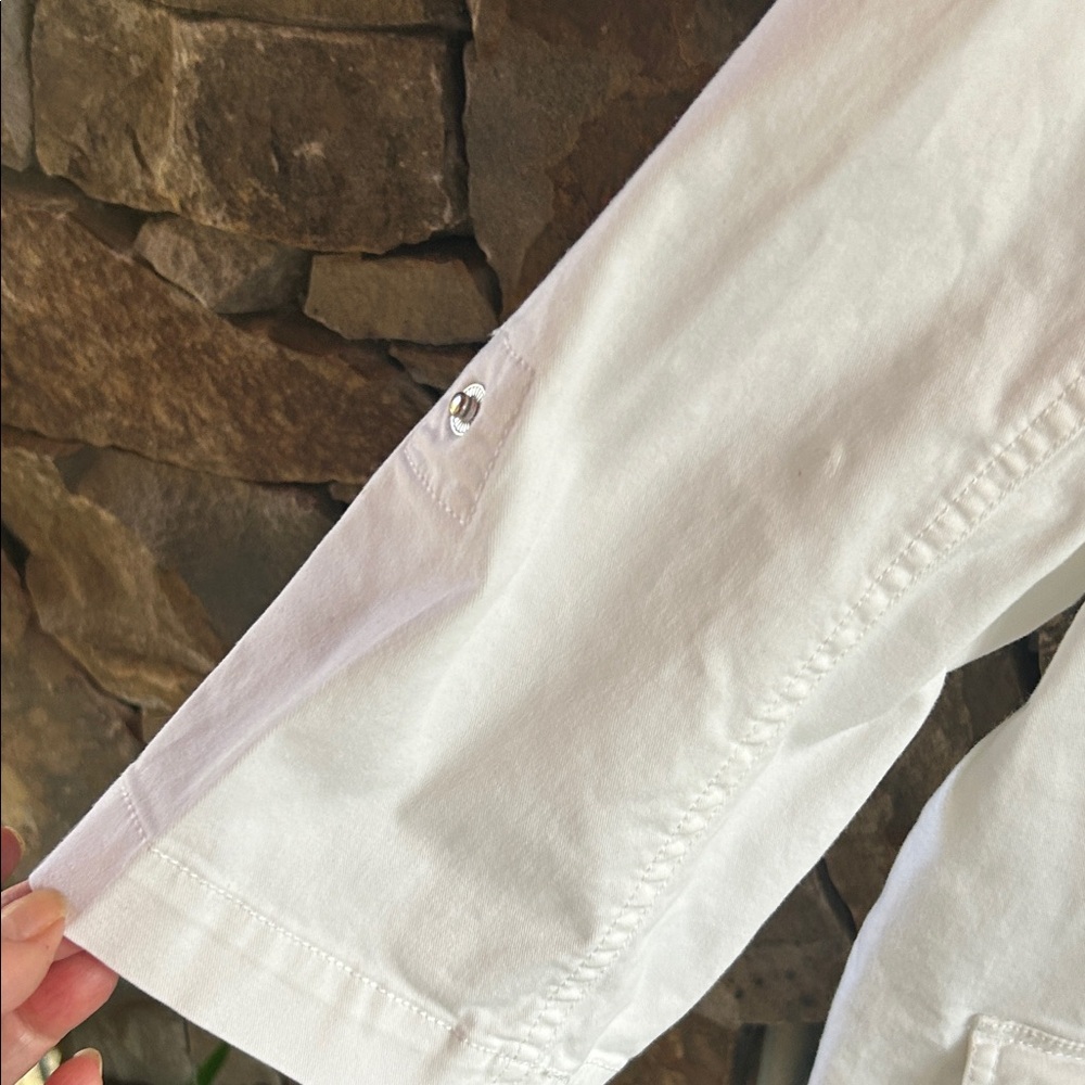 Dressbarn White Jean Jacket Size X-Large; Cropped Length; 3/4 Sleeve; 4 Pockets - Picture 5 of 16